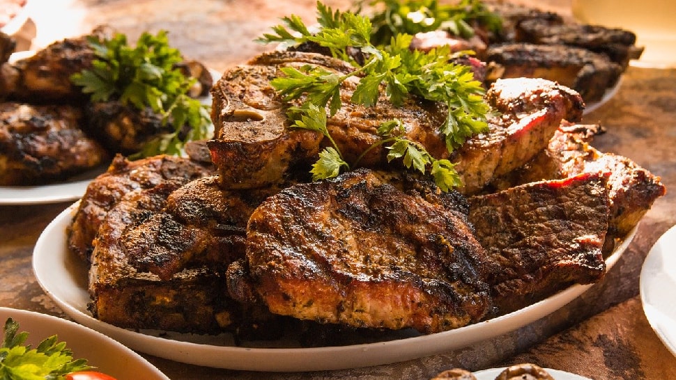 Grillparty zu Hause Fleisch Grillparty zu Hause Fleisch