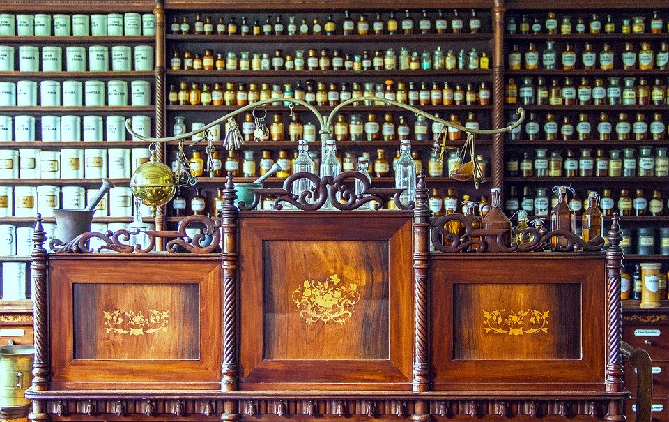 Aponeo Online-Apotheke antike Apotheke
