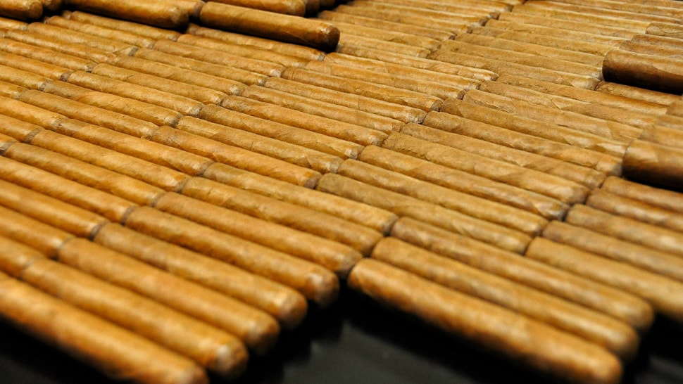 Zigarrenproduktion und Humidor produkt bild